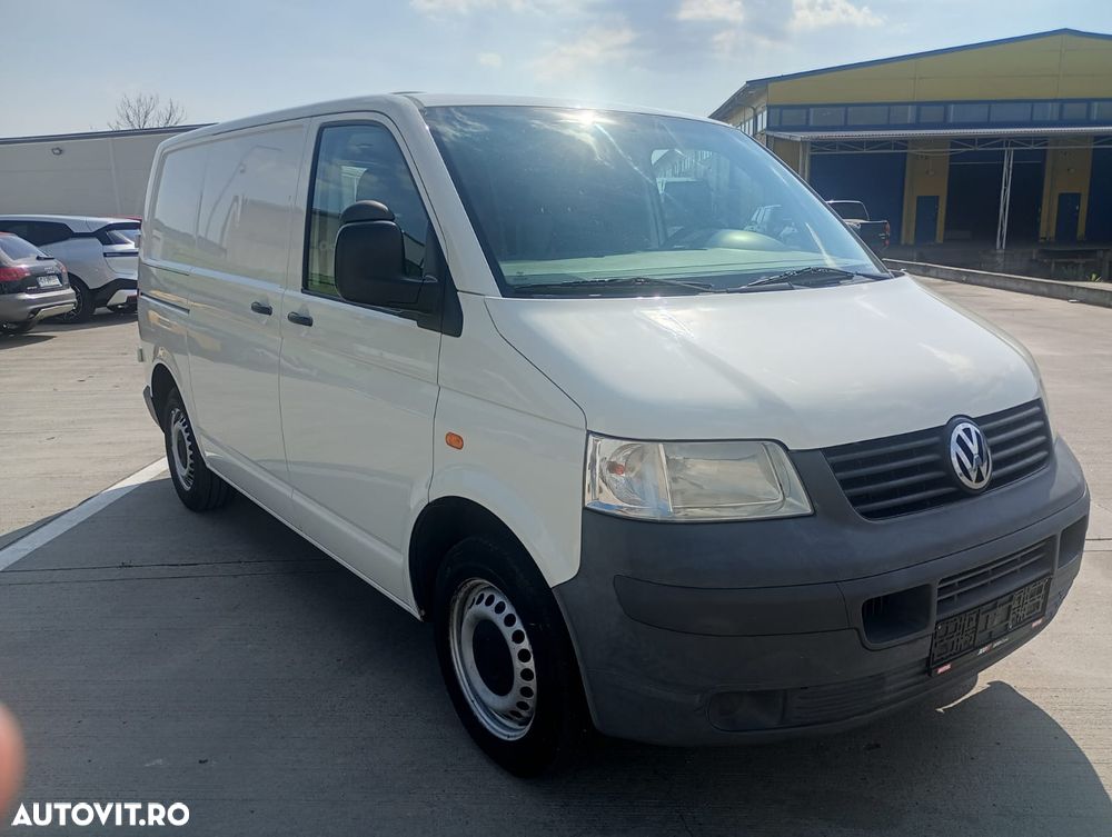 Volkswagen Transporter T5 1.9 TDi - 2