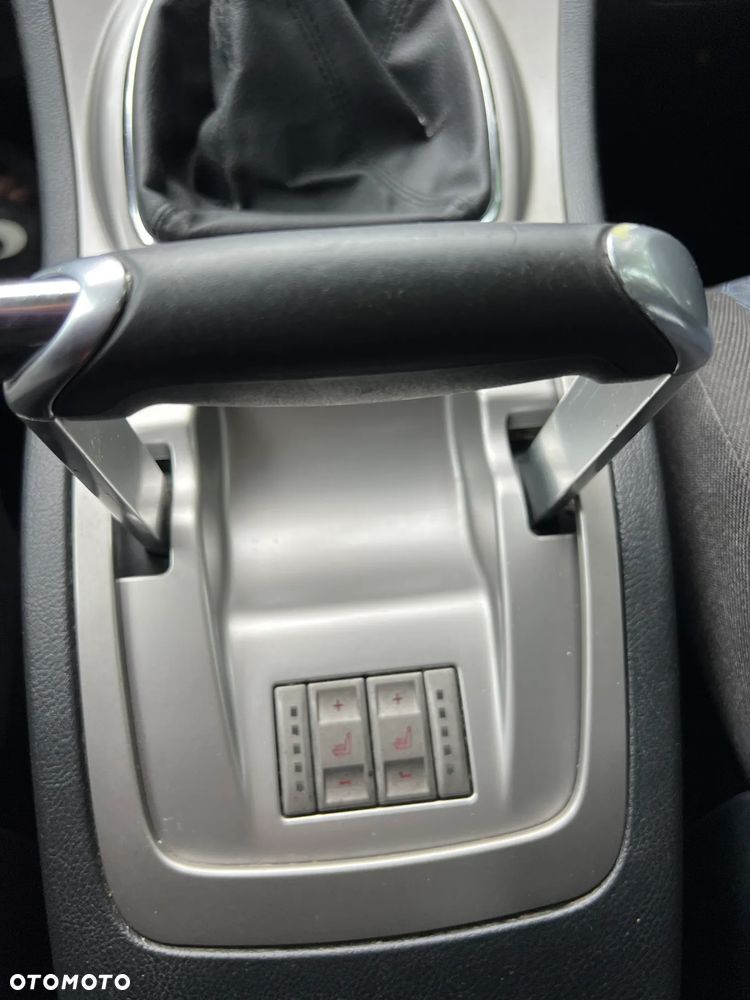 Ford Galaxy 2.0 TDCi Ghia - 10