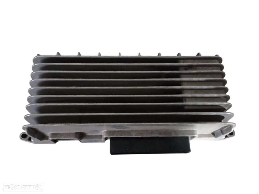 AMPLIFICADOR DE SOM AUDI A6 BERLINA 4F2 - 1