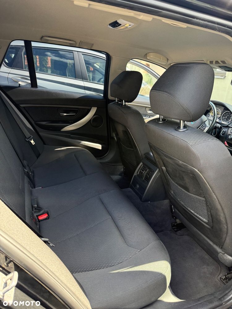 BMW Seria 3 - 17