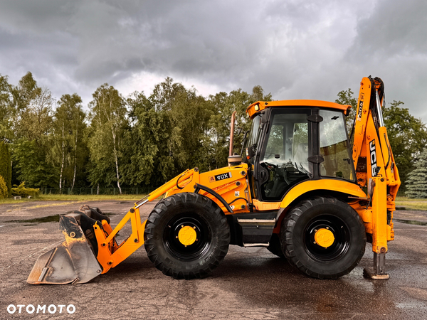 JCB 4CX