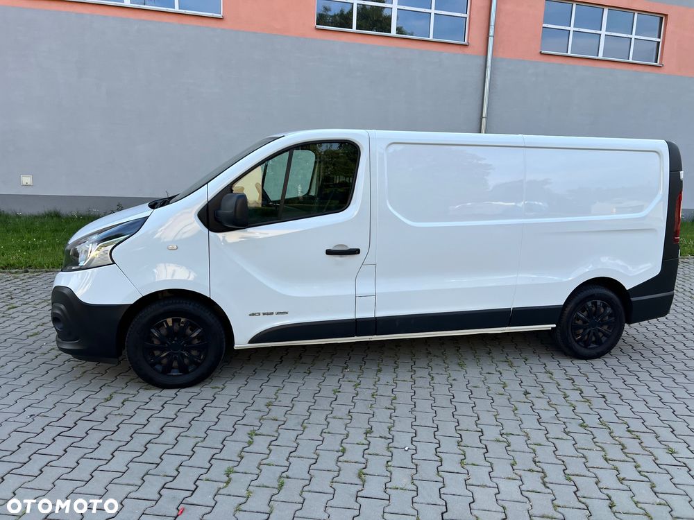 Renault Trafic - 12