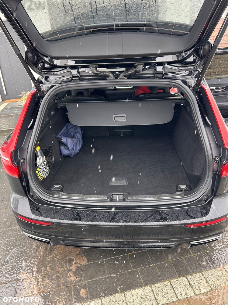 Volvo V60 D4 R-Design - 10
