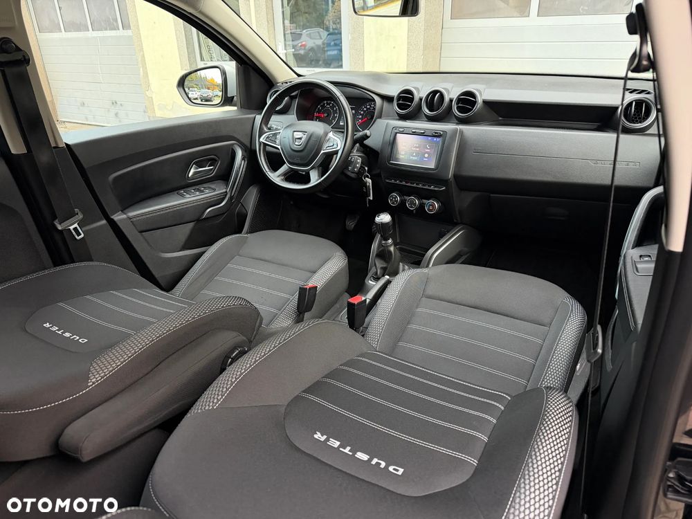Dacia Duster 1.6 SCe Prestige 4WD - 30