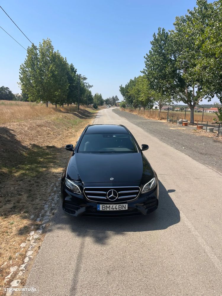 Mercedes-Benz E 300 de AMG Line - 2