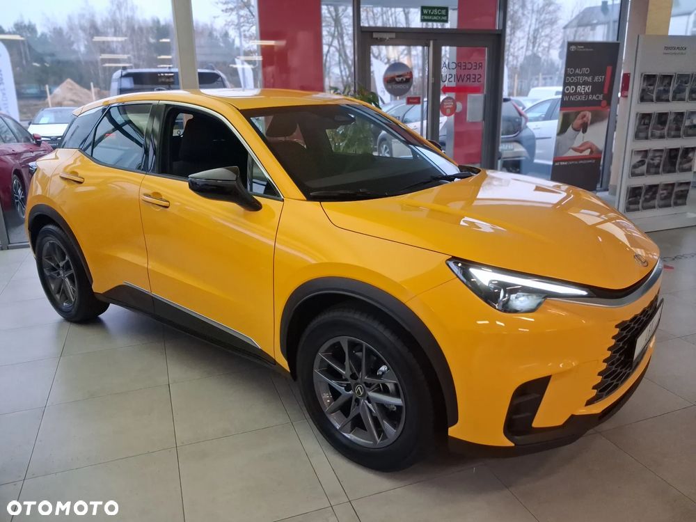 Lexus LBX 1.5 Hybrid - 6