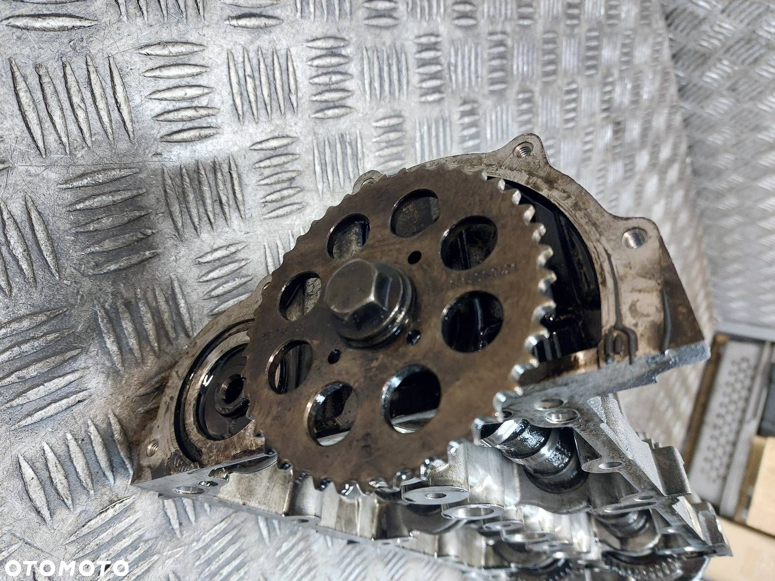 WAŁKI ROZRZĄDU + POKRYWA ZAWORÓW OPEL ASTRA H 1.3 CDTI Z13DTH 55204607 - 8