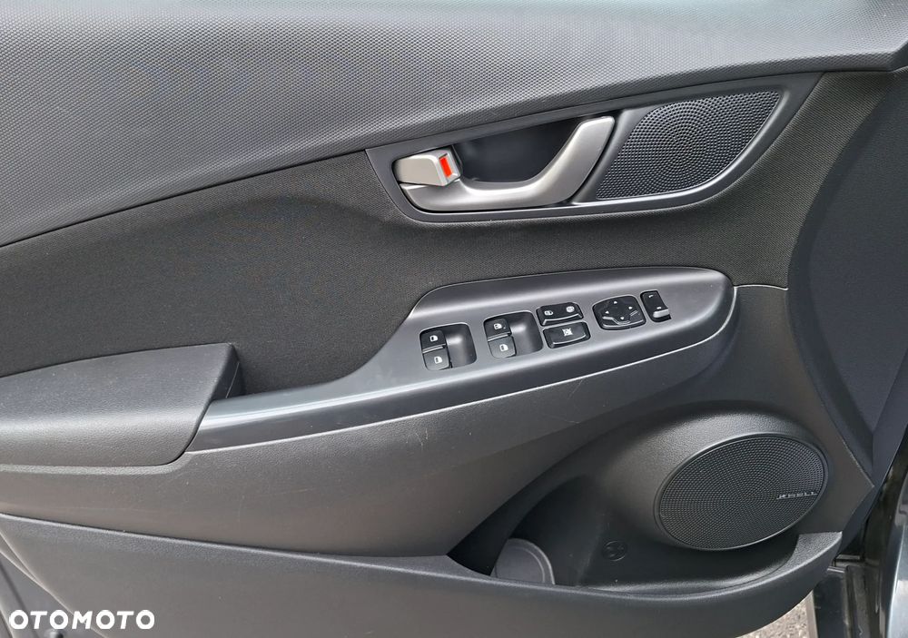 Hyundai Kona - 28