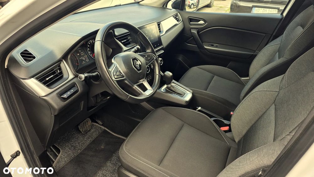 Renault Captur - 23