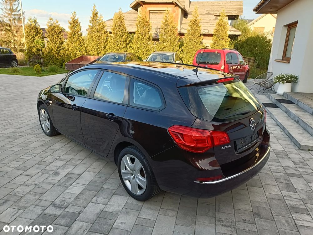 Opel Astra - 6