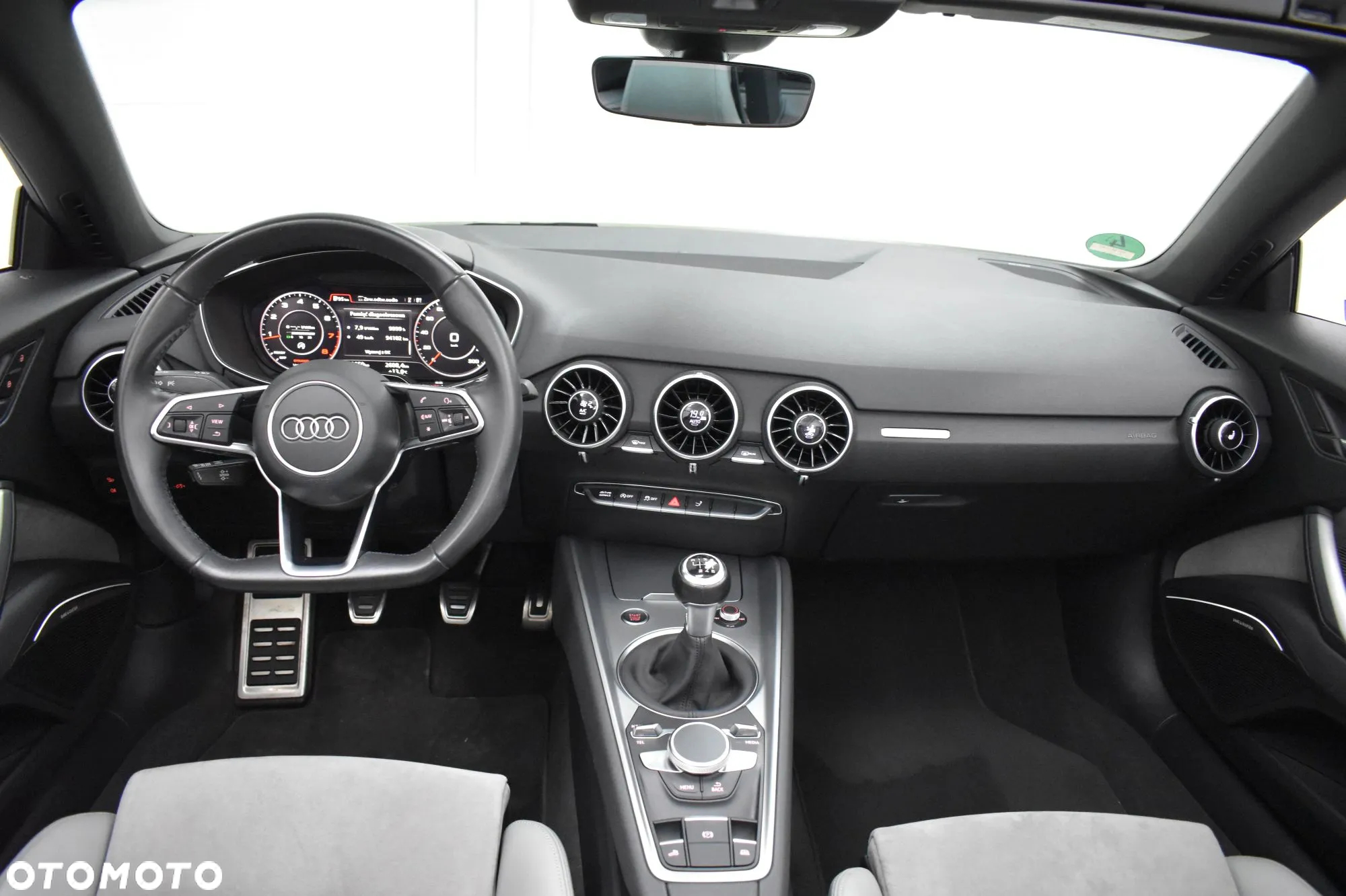 Audi TT 1.8 TFSI - 21