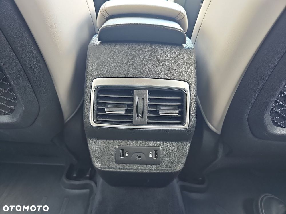 Renault Koleos 2.0 Blue dCi Initiale Paris 4x4 X-Tronic - 37