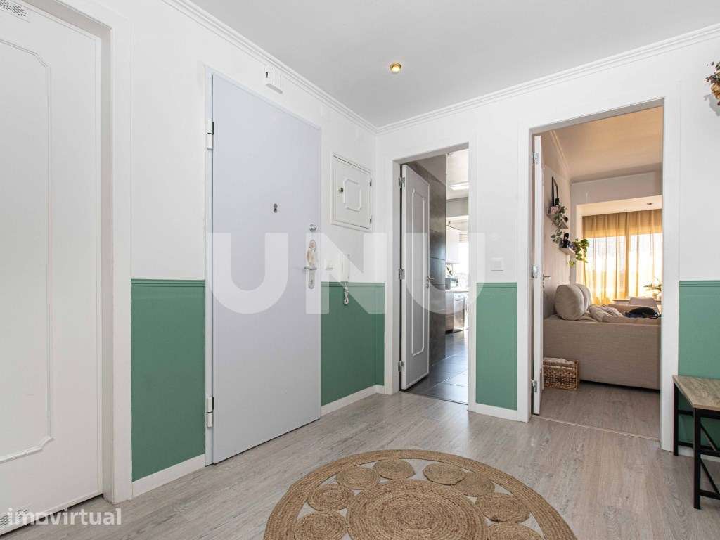 Apartamento T2 remodelado em Vialonga! - Grande imagem: 3/20