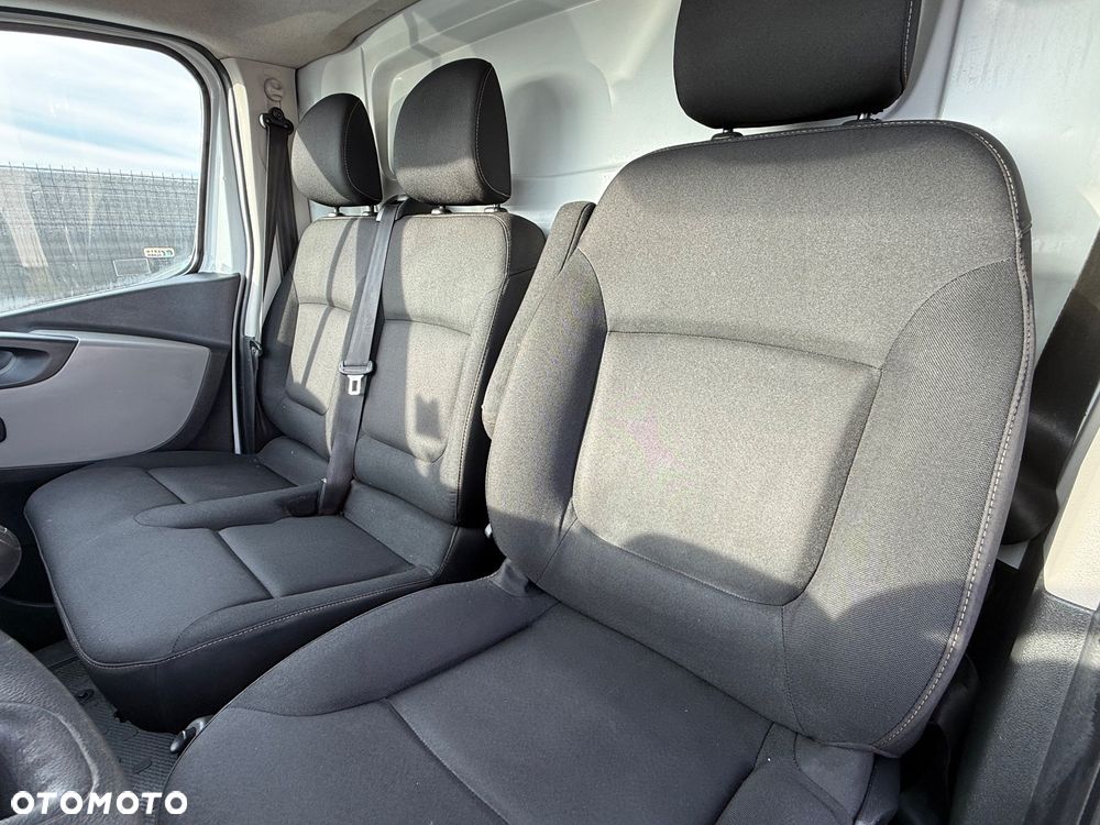 Renault TRAFIC - 9