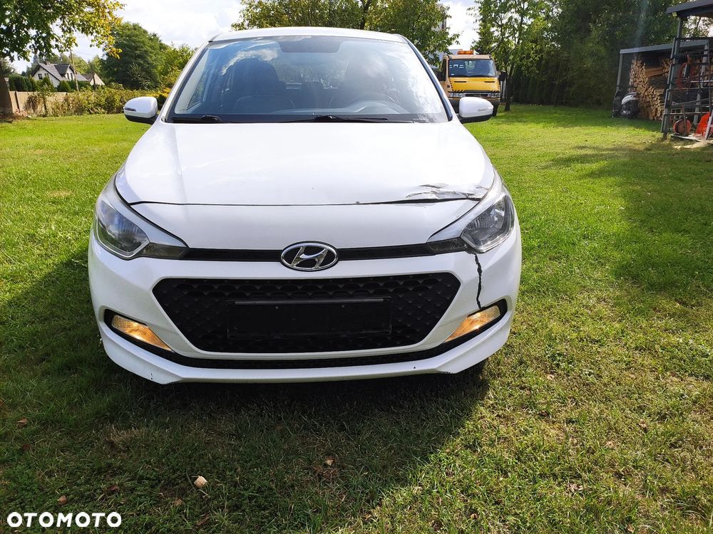 Hyundai i20 - 3