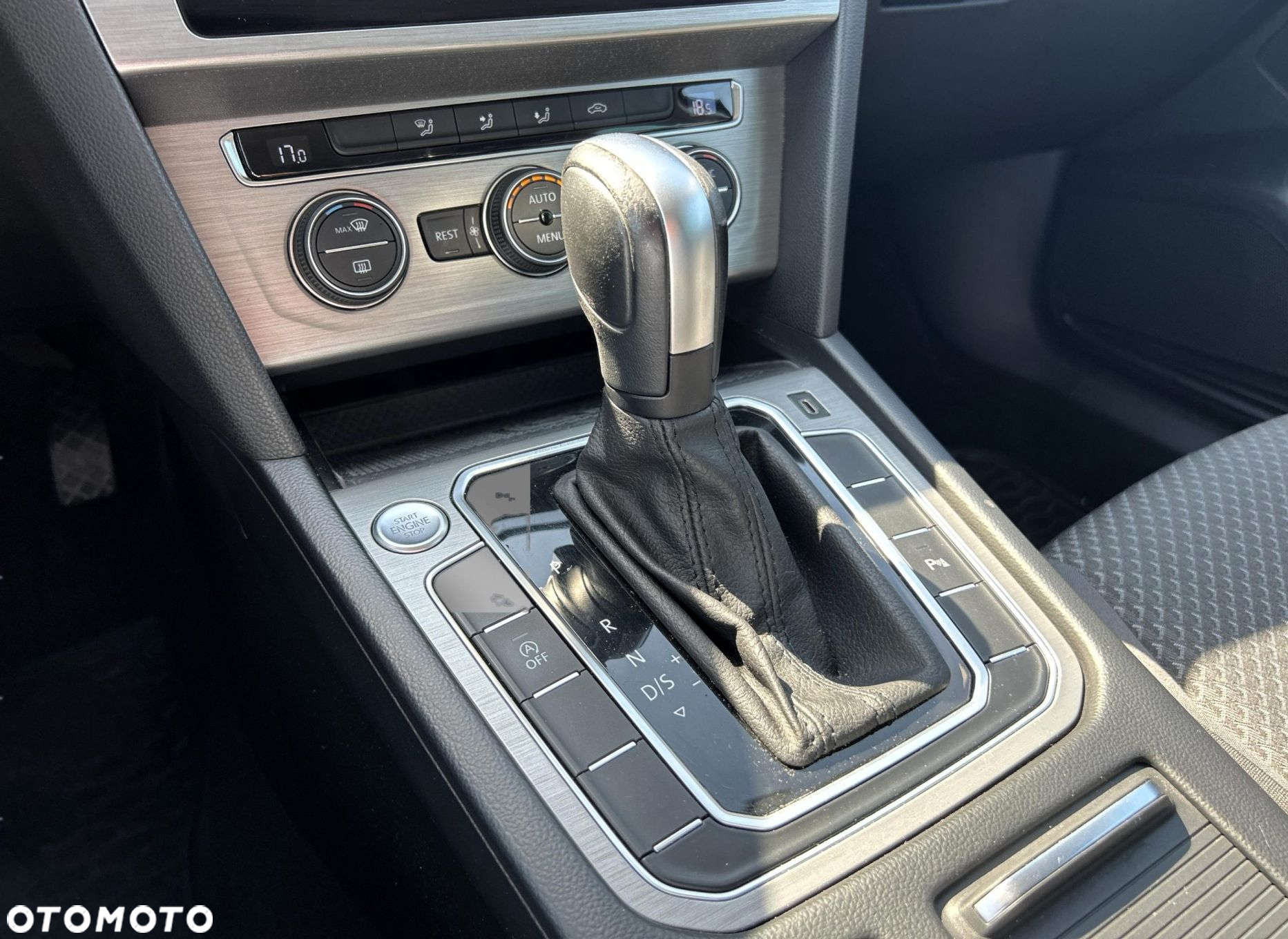 Volkswagen Passat 1.5 TSI EVO Essence DSG - 20