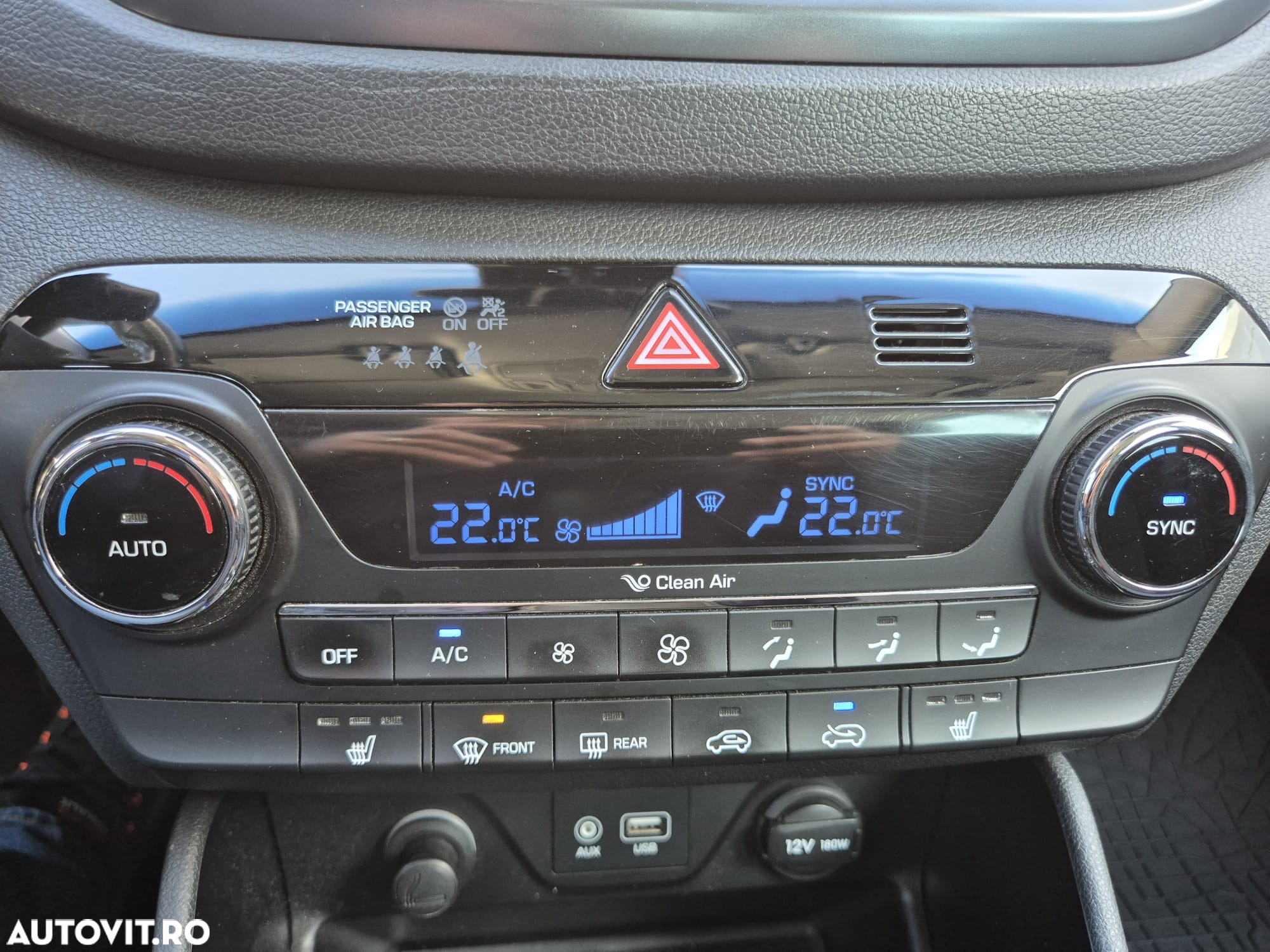 Hyundai Tucson 2.0 CRDI 4WD 6AT Premium+ - 12