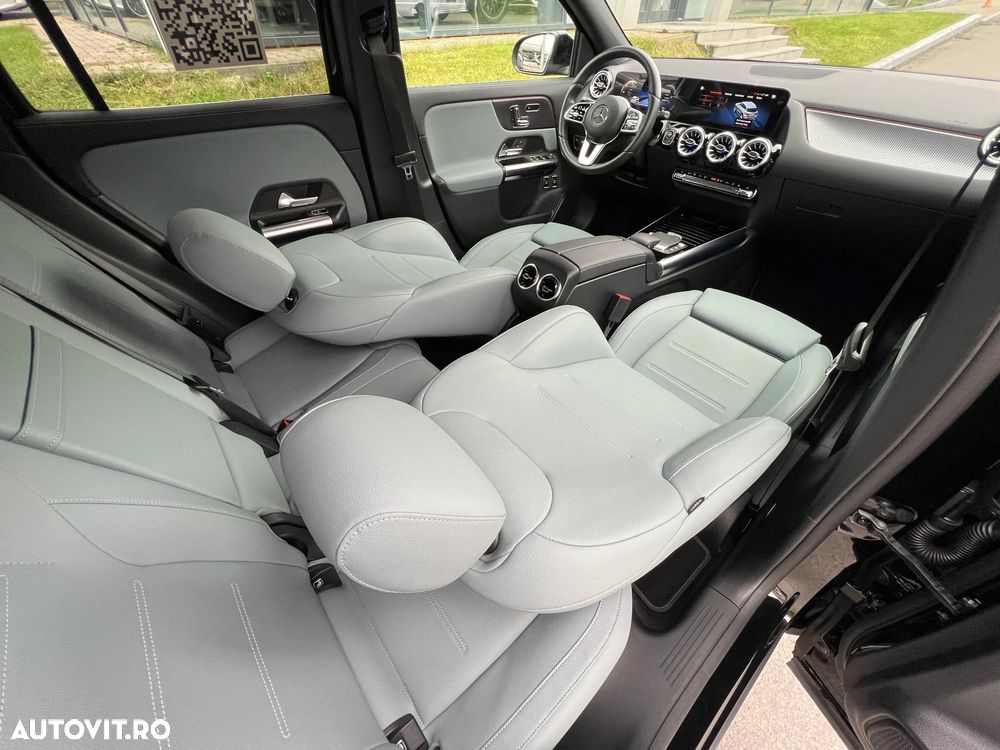 Mercedes-Benz GLA - 9