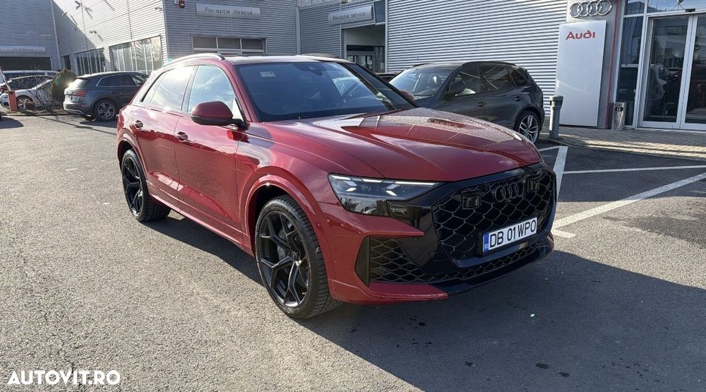 Audi RS Q8 - 18