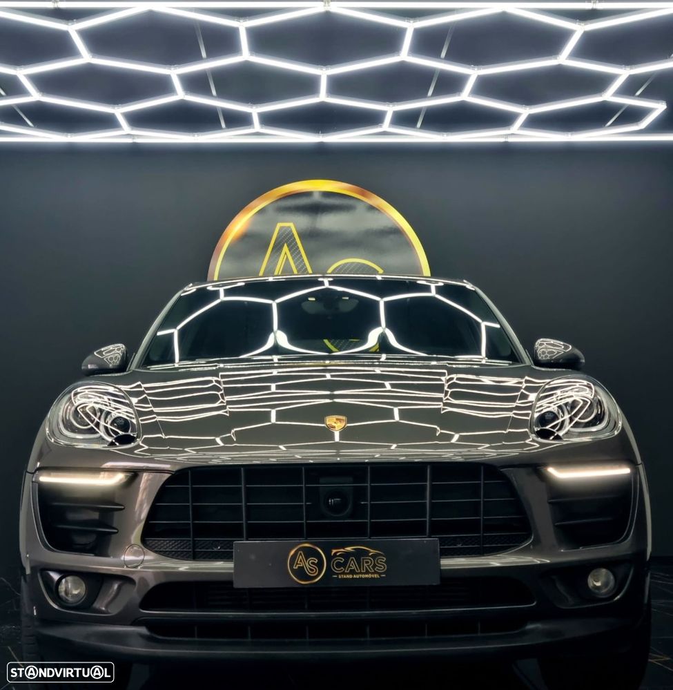 Porsche Macan - 38