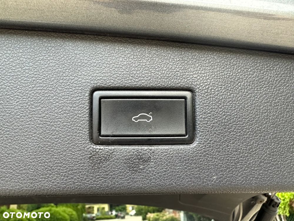 Volkswagen Tiguan Allspace 2.0 TDI SCR DSG Life - 16