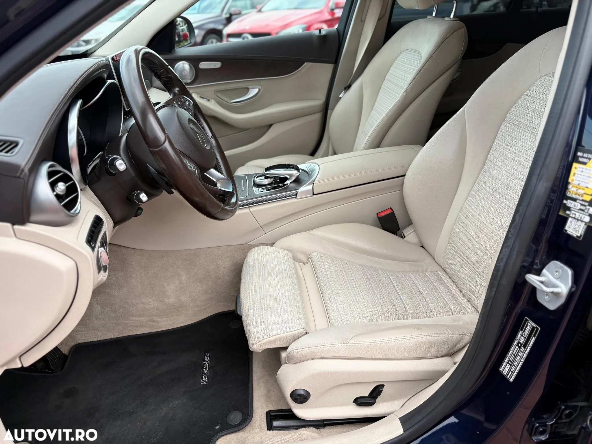 Mercedes-Benz C - 16