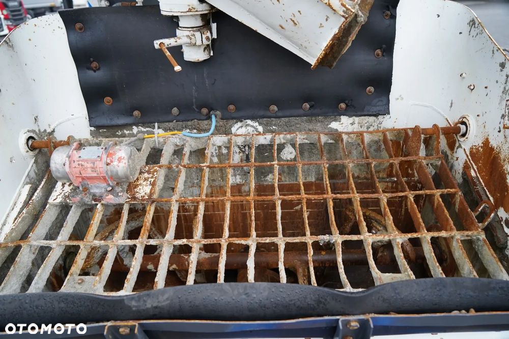 Inny ASTRA VEICOLI 84 44 / POMPOGRUSZKA / 8X4 / BETONIARKA 9 M3 + POMPA CIFA MAGNUM MK 28,4 L / STEROWANIE RADIOWE / NOWE BADANIE UDT - 18