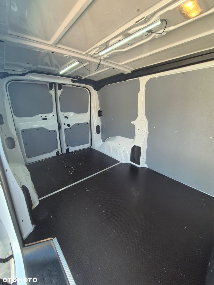 Toyota Proace L2 2020r 2.0HDI BLIS KAMERA  FULL SERVIS ASO JAK NOWY 100% BEZWYPADKOWY - 17