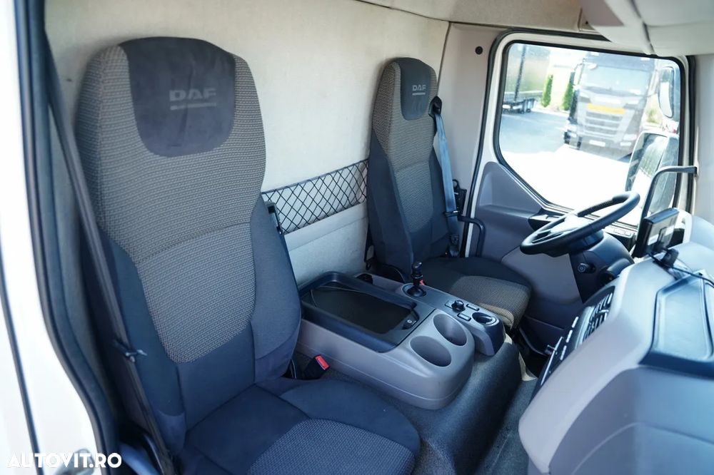 DAF LF 250 / 4X2 / LIVRARE - 7.3 + HDS HYVA HB 150X -E3 / RADIOCOMANDĂ / ROTATOARE / MAX. CAPACITATE DE RIDICARE: 5200 KG / EURO 6 - 36