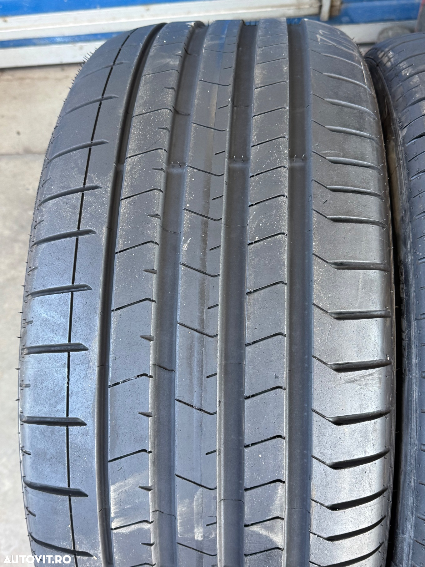 Vând 4 anvelope 285/40/22 Pirelli de vară ca noi - 5