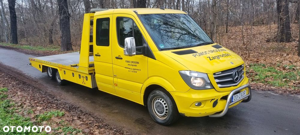 Mercedes-Benz Sprinter - 2