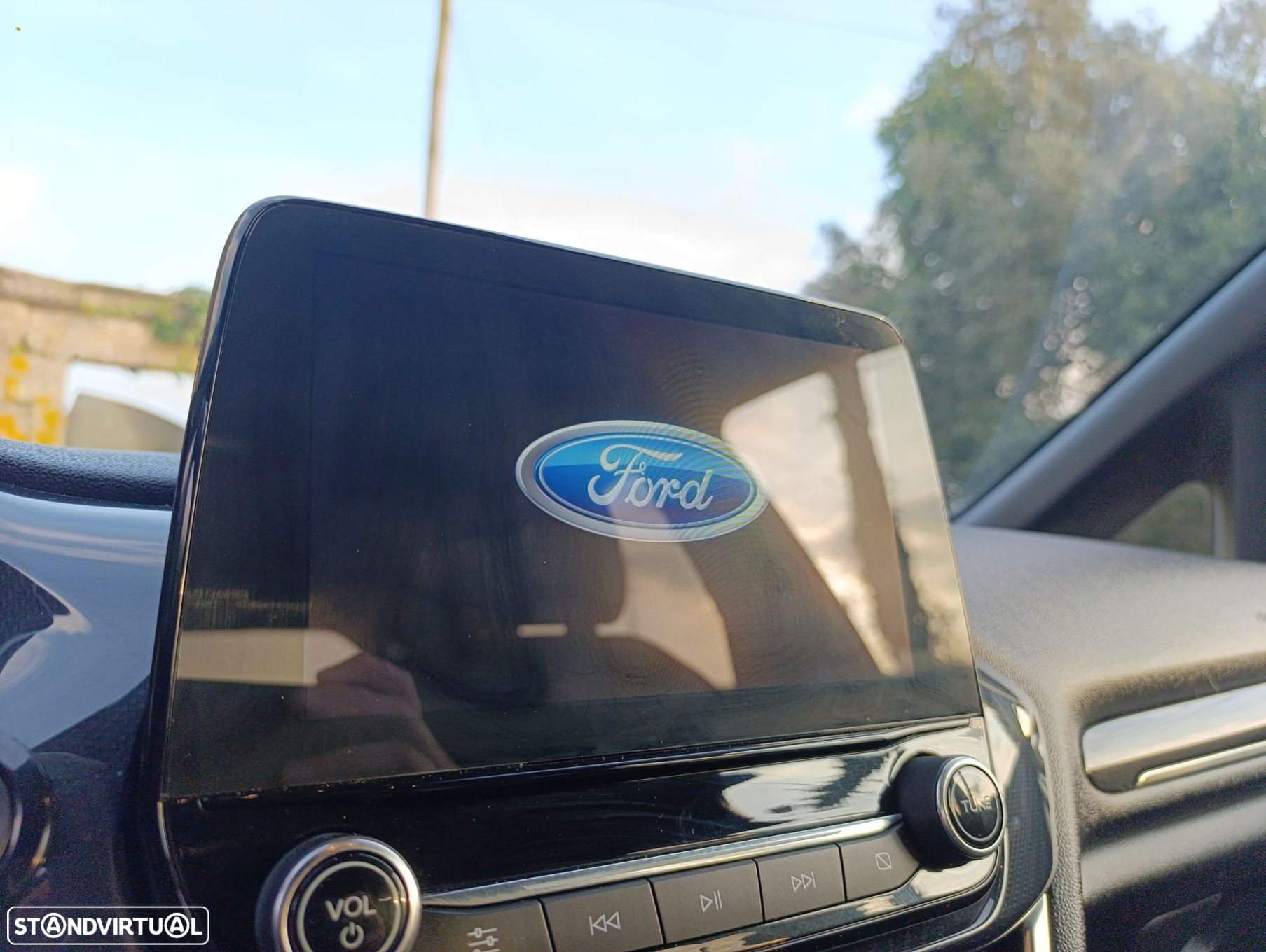 Ford Fiesta 1.0 EcoBoost ST-Line - 23