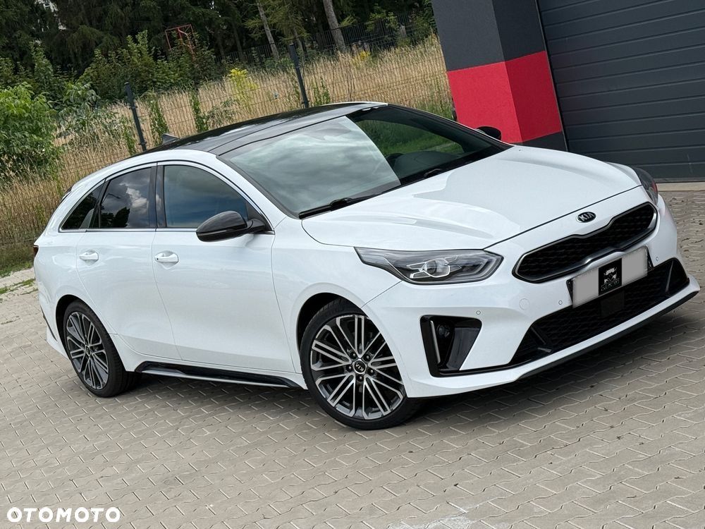 Kia ProCeed 1.4 T-GDI DCT7 OPF GT LINE