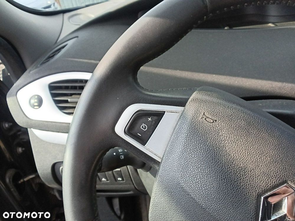 Renault Scenic - 26
