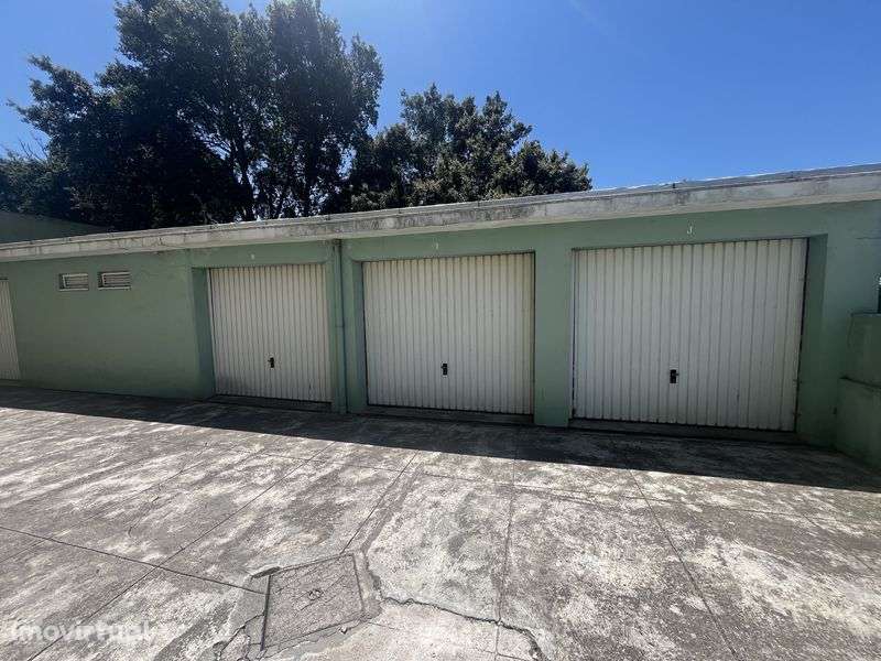 Garagem individual - Grande imagem: 2/2