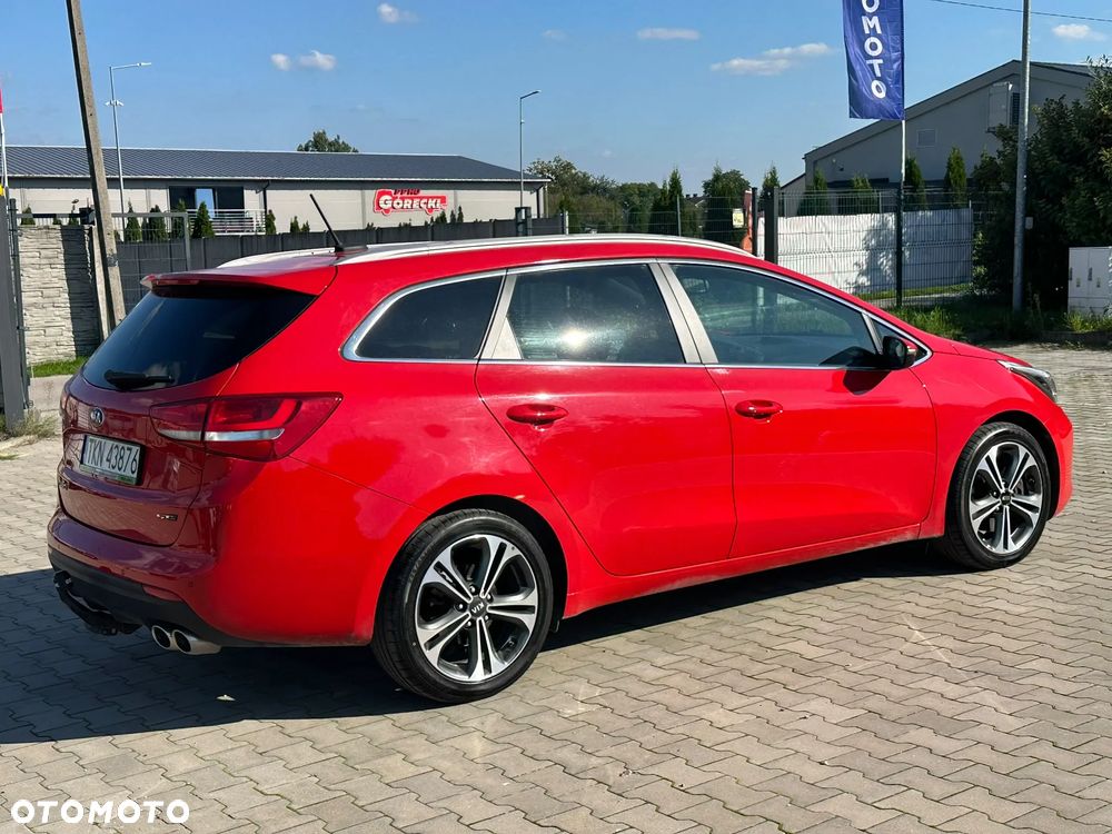 Kia Ceed 1.6 CRDi GT Line - 4