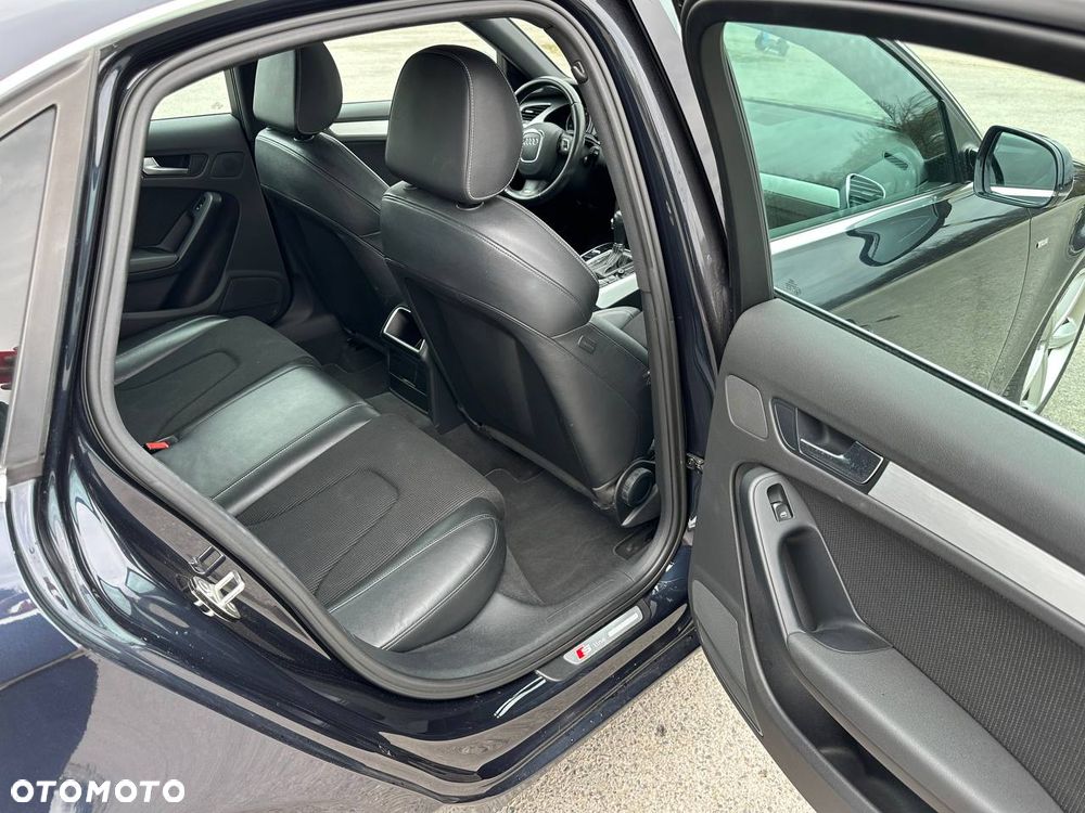 Audi A4 Limousine 1.8 TFSI multitronic S line Sportpaket (plus) - 14