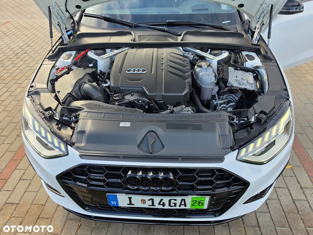 Audi A4 Avant 45 TFSI quattro S tronic S line - 9