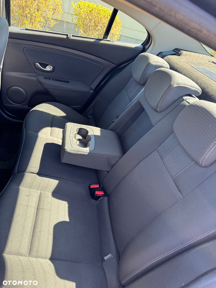 Renault Fluence - 5