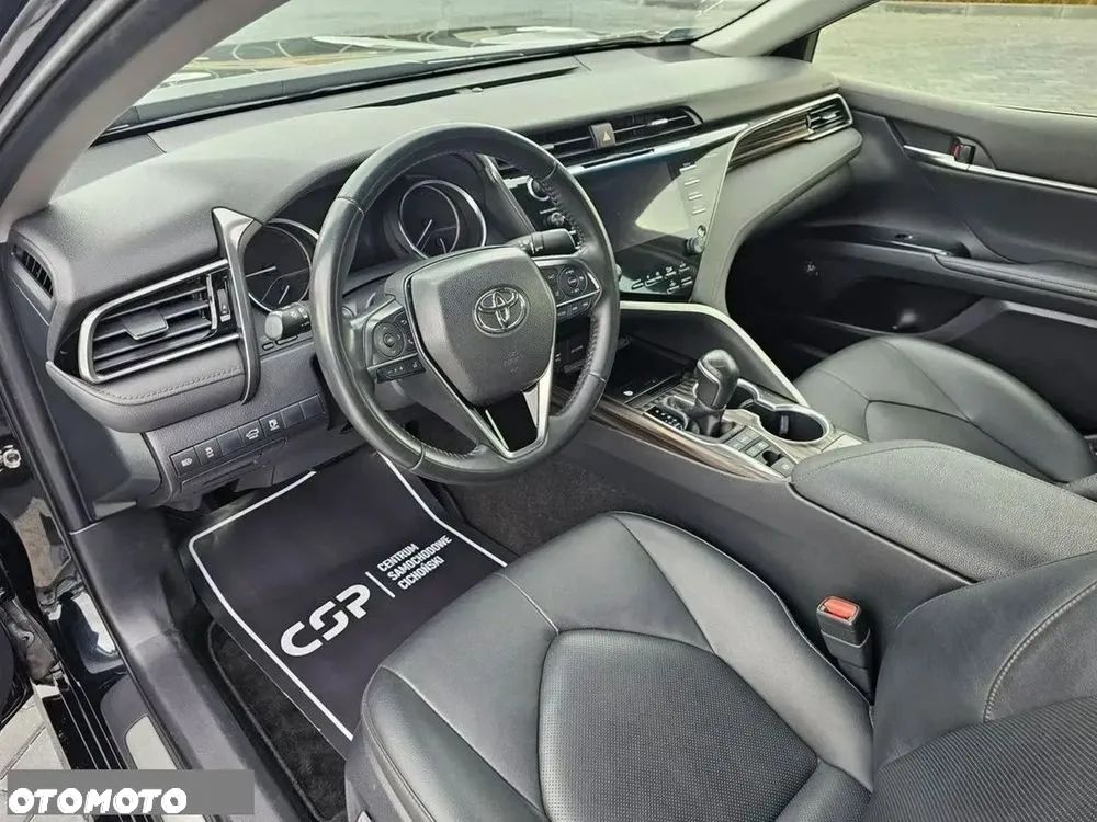 Toyota Camry 2.5 Hybrid Prestige CVT - 27