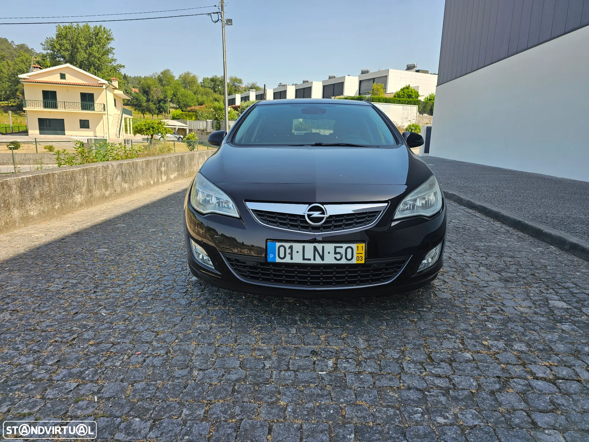 Opel Astra 1.7 CDTi Cosmo - 2