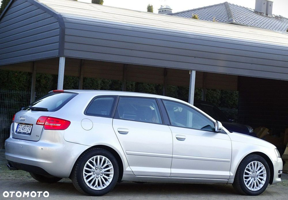 Audi A3 Sportback - 11