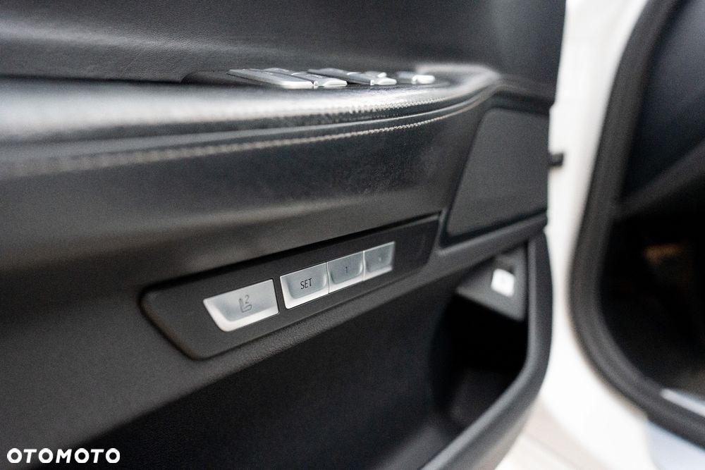 BMW Seria 7 730d xDrive - 11