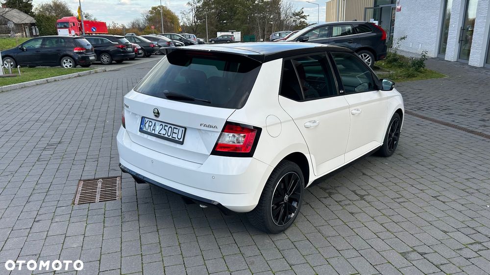 Skoda Fabia 1.0 TSI Monte Carlo - 12