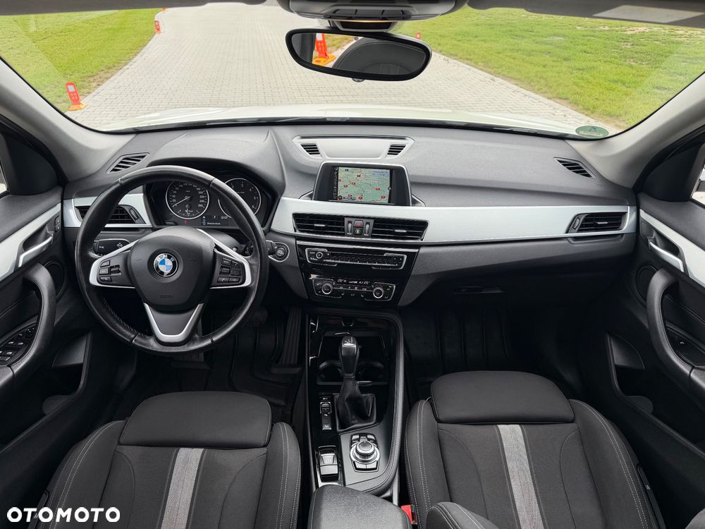 BMW X1 xDrive18d Sport - 15