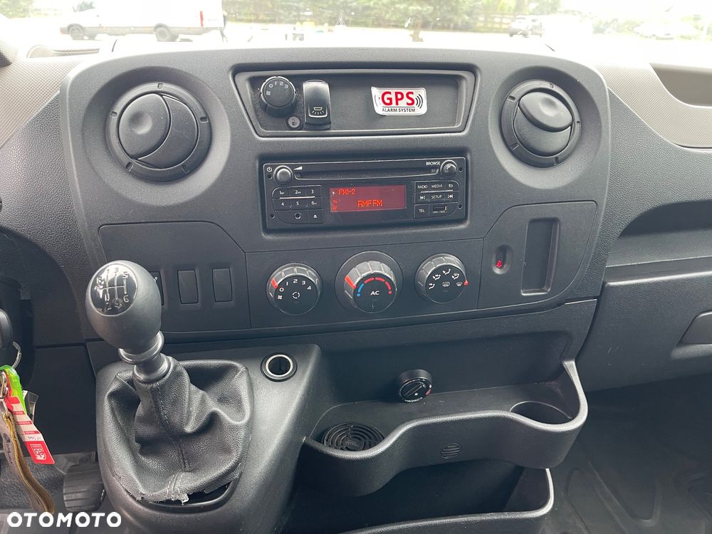 Renault Master/17 osobowy - 13