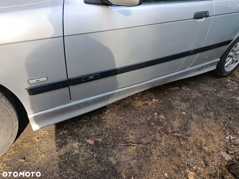 Listwy nakładki Mpakiet BMW E36 compact komplet Oryginał - 1