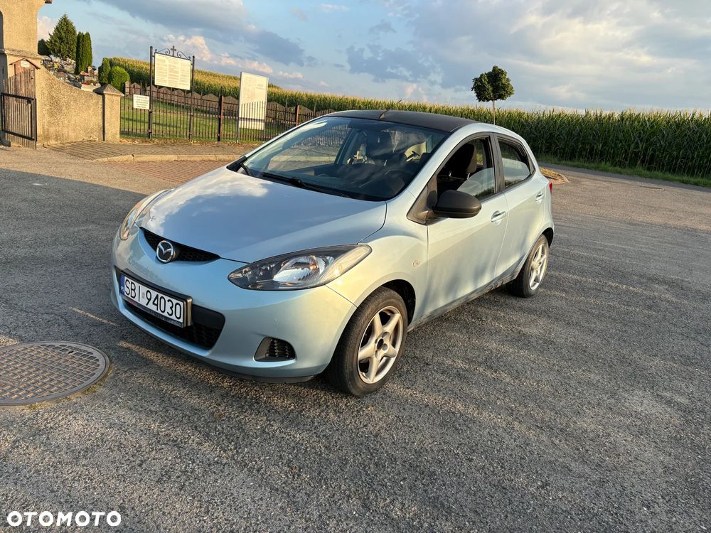 Mazda 2 - 8