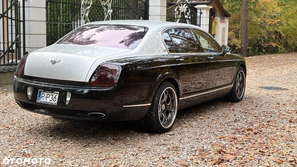Bentley Flying Spur - 6