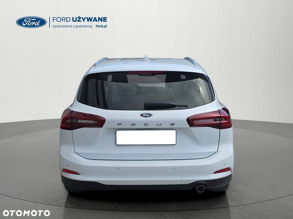 Ford Focus 1.0 EcoBoost Titanium - 10